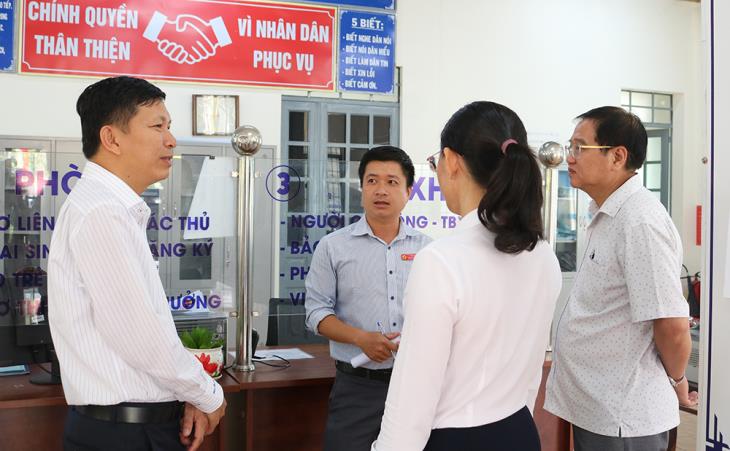 Khảo sát thực tế công tác chuyển đổi số tại huyện Phú Giáo