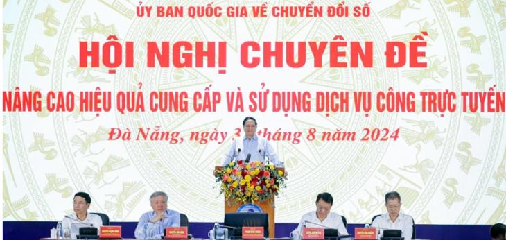 Phấn đấu đến năm 2025, tỷ lệ dịch vụ công trực tuyến toàn trình cấp Bộ đạt 85% và cấp địa phương đạt 70%