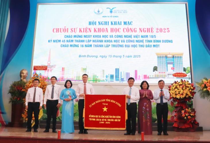 Bình Dương: Chủ động tiên phong phát triển khoa học công nghệ, đổi mới sáng tạo và chuyển đổi số